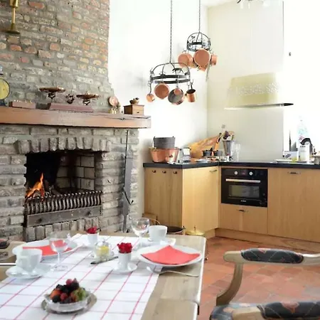 Artagnan Bed & Breakfast