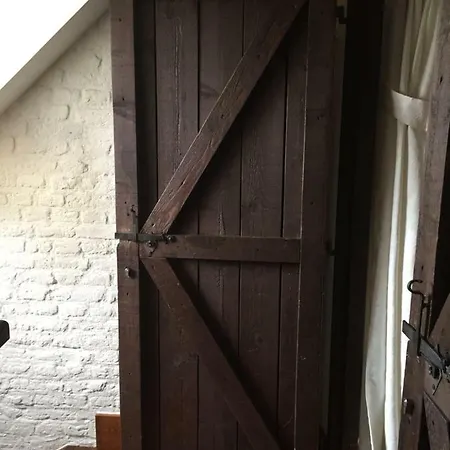 Artagnan Bed & Breakfast *