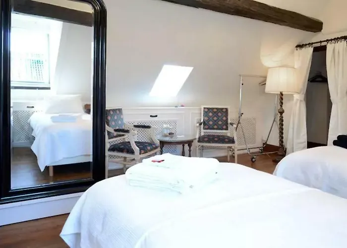 Artagnan Guest house