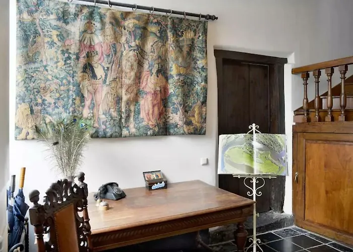 Artagnan Guest house