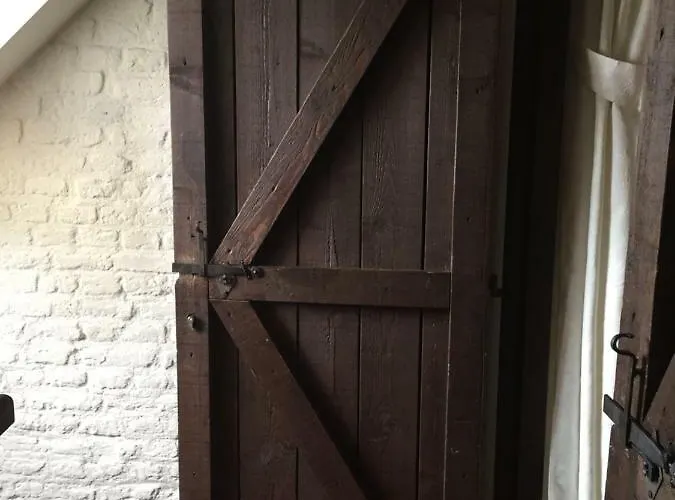 Artagnan Guest house 4*